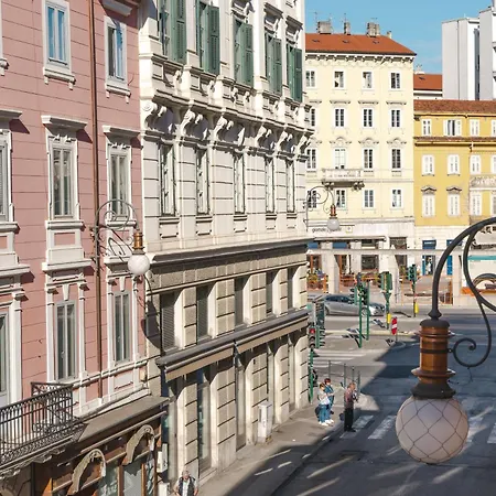 Mazzini Grand Триест